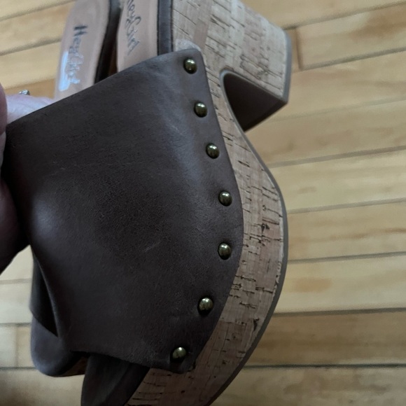 Corky’s Hey Girl! Bada Bing Platform Slip on heels - Picture 4 of 7